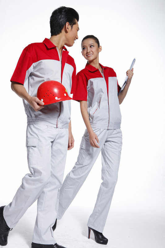 定做工作服什么款式舒適?有哪些優(yōu)點?